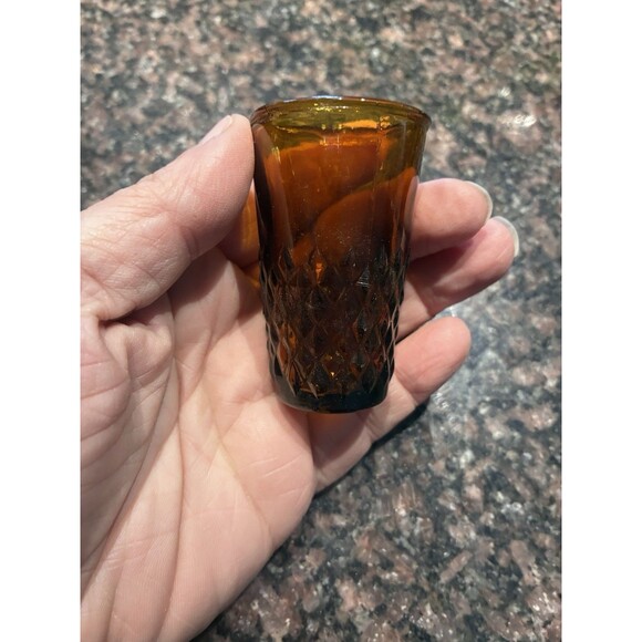 Honey Amber Vintage Cordial Shot Glass Set Of 2 Diamond Pattern Pressed 2 3/8” - Picture 3 of 4